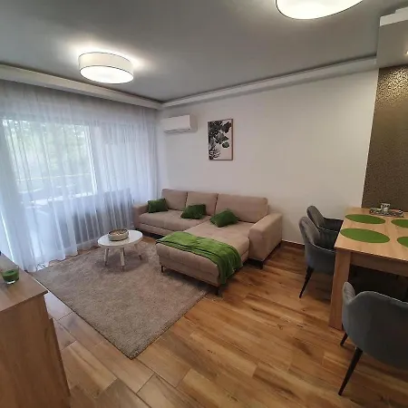 Sunshine Brown Apartman Apartment *
